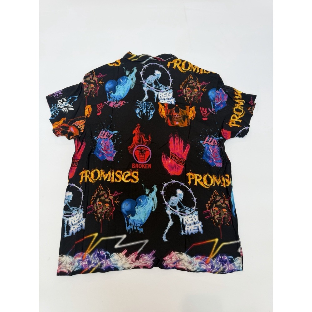 Broken Promises Skull All Over Graphic Button Shirt Adult Size Large Top Men's